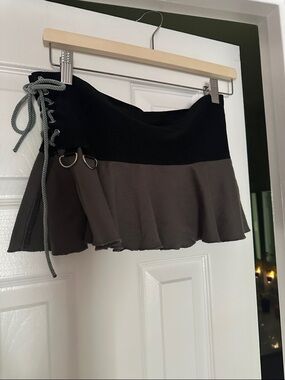 Two-Tone Black and Gray Lace-Up Ruffle Mini Skirt